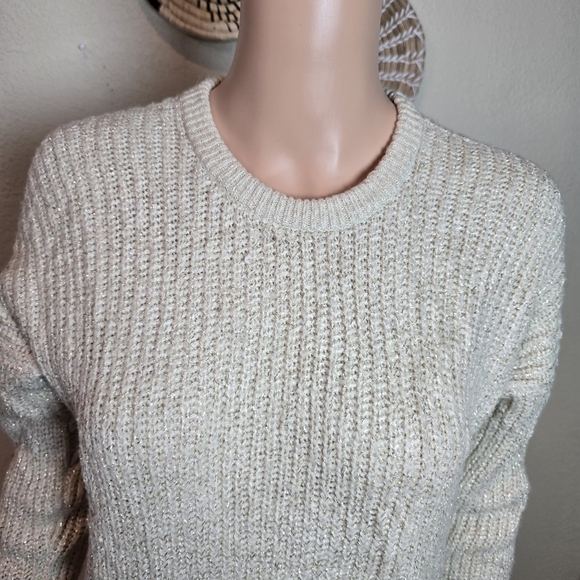 Abercrombie & Fitch Women's Light Gray Sweater - Picture 8 of 10